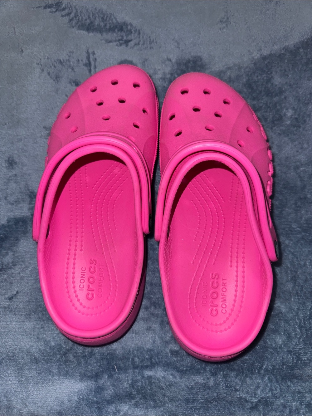 CROCS Women’s Platform Clog - Hot Pink